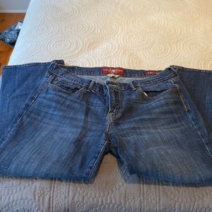Lucky brand sweet n crop jeans